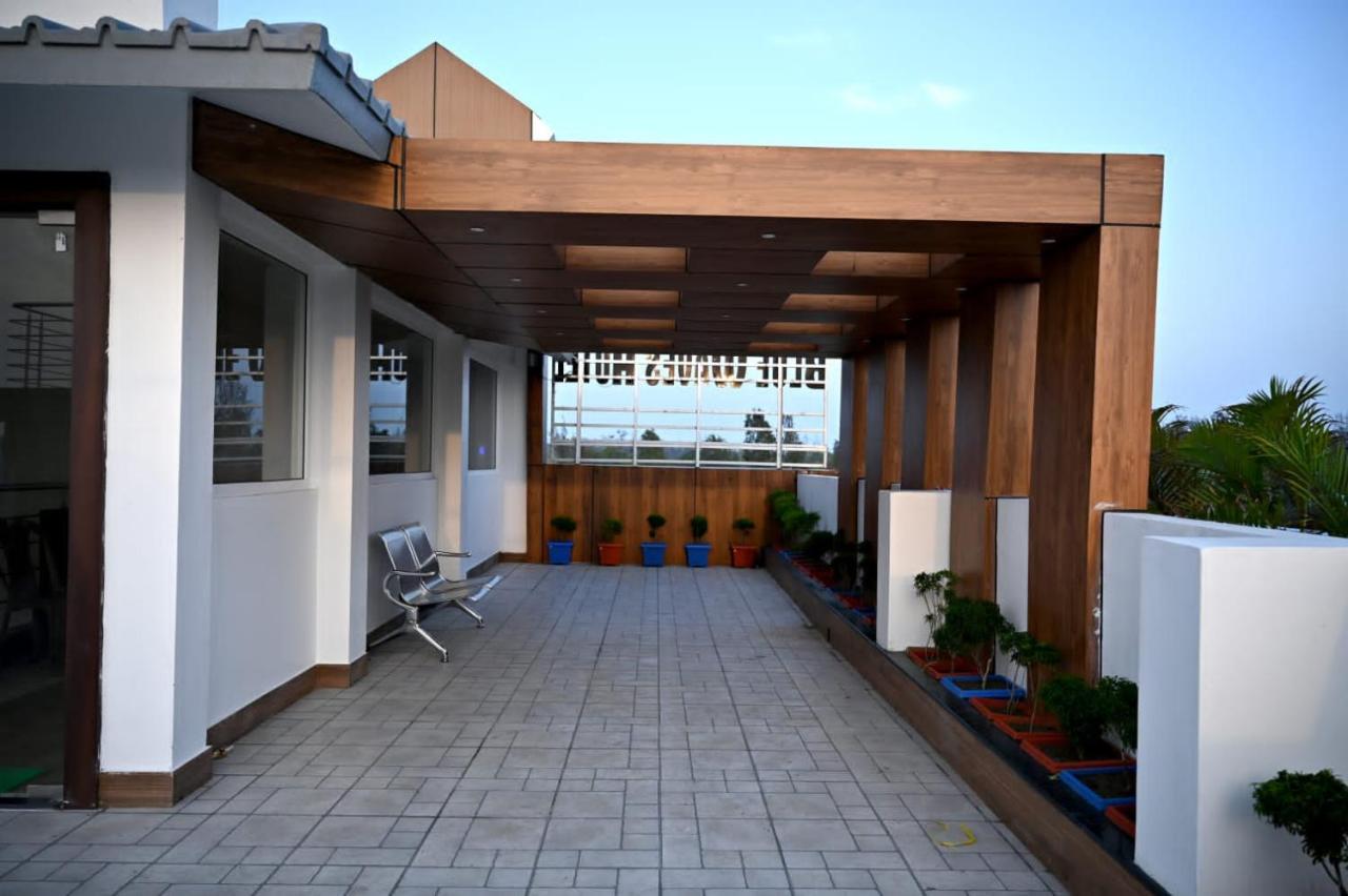 Blue Waves Hotel Tajpur Екстериор снимка